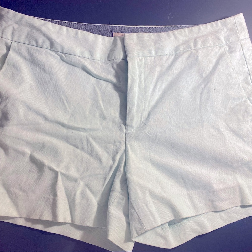 Banana Republic Hampton Fit shorts in Size 8